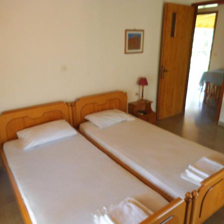 Villa Xenos Kalamákion 외부 사진