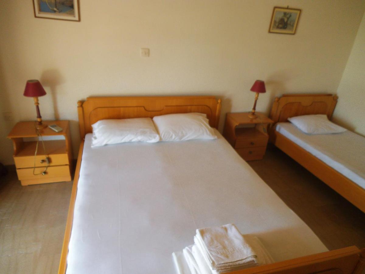 Villa Xenos Kalamákion 외부 사진