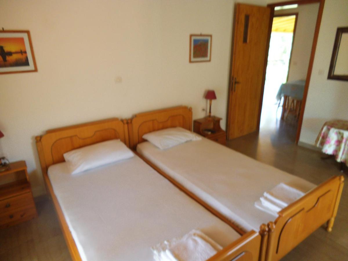 Villa Xenos Kalamákion 외부 사진