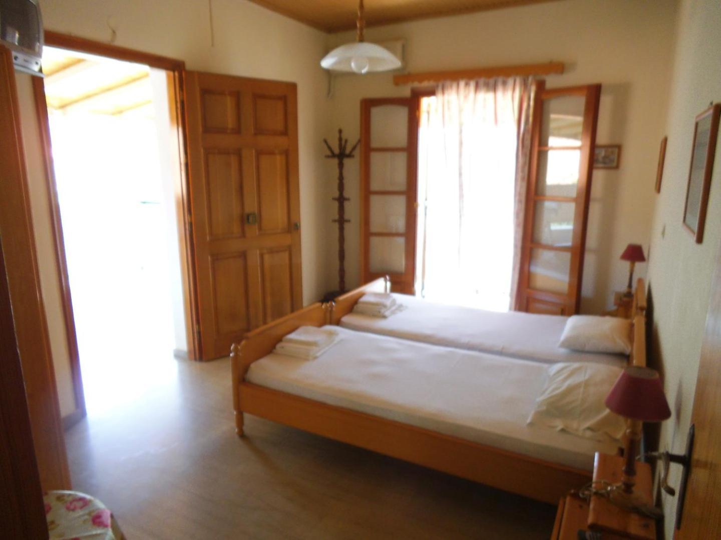 Villa Xenos Kalamákion 외부 사진