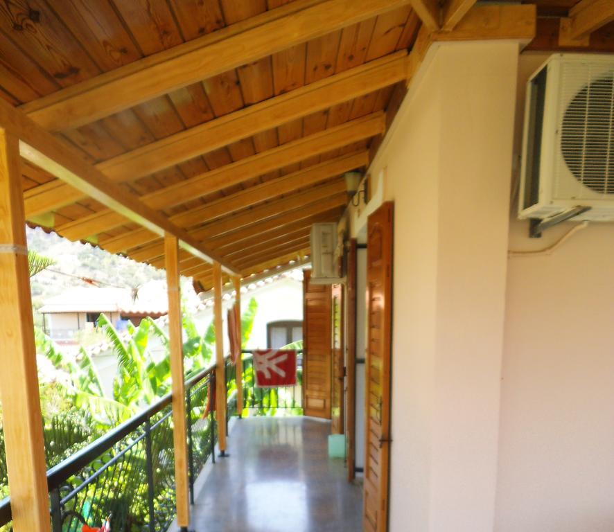 Villa Xenos Kalamákion 객실 사진