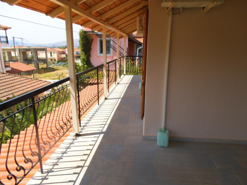 Villa Xenos Kalamákion 외부 사진
