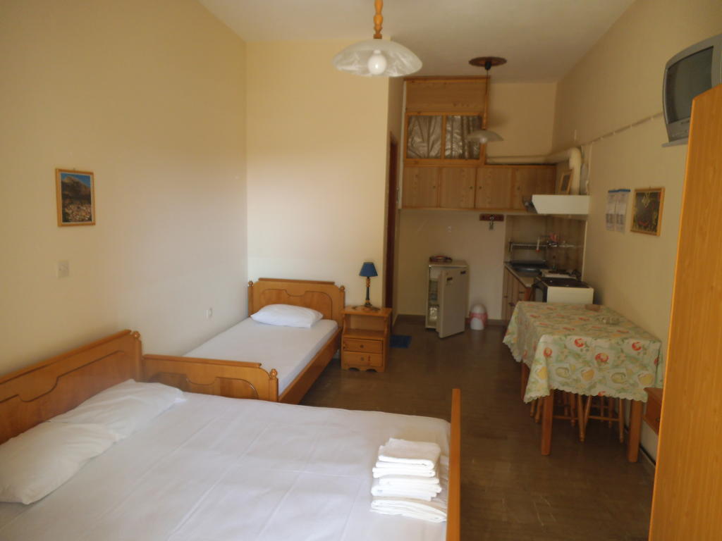 Villa Xenos Kalamákion 객실 사진