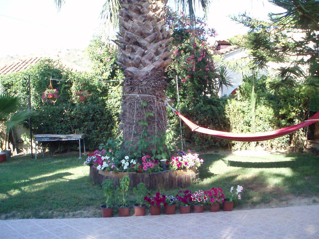Villa Xenos Kalamákion 외부 사진
